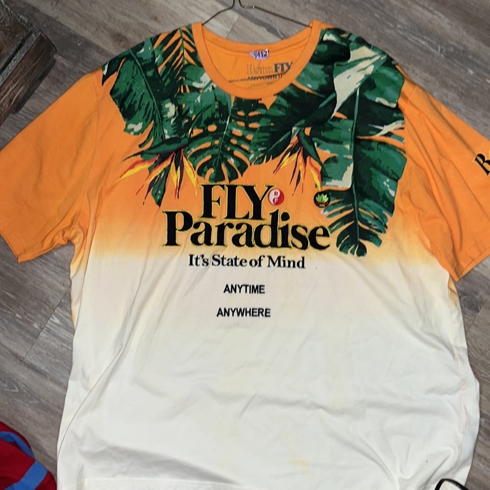 Born Fly Shirt 4XL no stains pet free home NWOT
